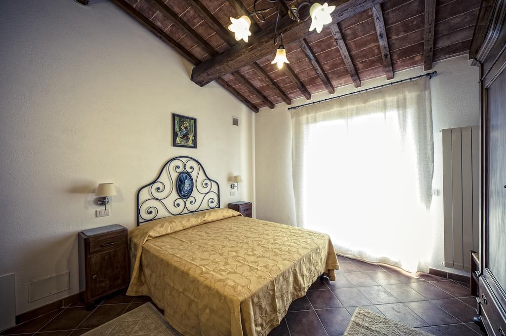 Agriturismo I Roseti Montepulciano Stazione Pokoj fotografie